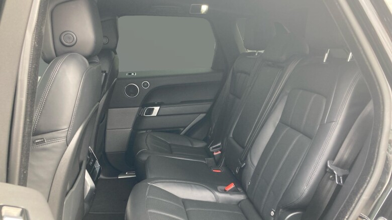 Land Rover Range Rover Sport 3.0 D300 HSE Dynamic Black 5dr Auto Diesel Estate